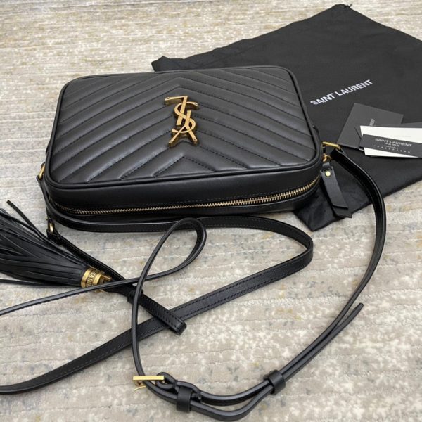 Yves Saint Laurent Shoulder bag 520534Y For Sale